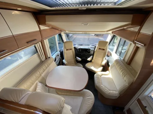 Carthago Chic C-Line I 5.0 QB 9G-Tronic MB Automatic photo: 8