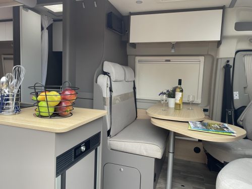 LMC Innovan 600 4 Berth Pop-top roof photo: 12