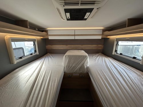 Dethleffs Just Camp T 7052 EB + Airco photo: 2