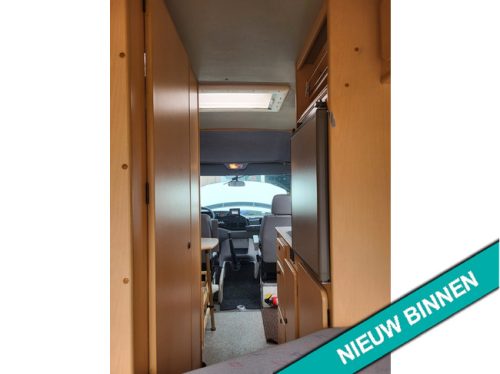 Volkswagen LT 28A TDI Factory Motorhome SOLAR PANELS TOILET SHOWER photo: 5