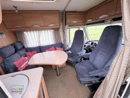 Hymer B614  foto: 11
