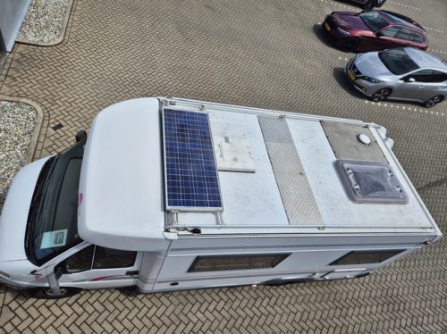 B&uuml;rstner 230 / solar panel / new bed photo: 20