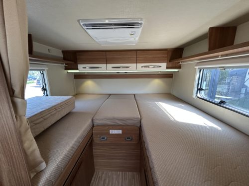 Hymer Carado SINGLE BEDS + POP-TOP ROOF  photo: 14