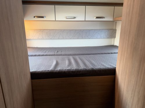 Weinsberg CARAHOME 700 DG / Kostenlose Unterbringung Foto: 16