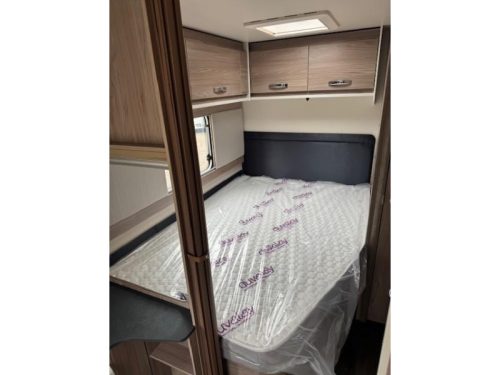 Sprite Mondial 470 SE French bed photo: 12