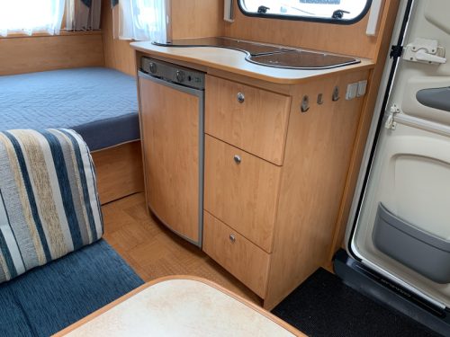 Caravelair Ambiance Style 390 Vorzelt/Fahrradtr&auml;ger Foto: 6