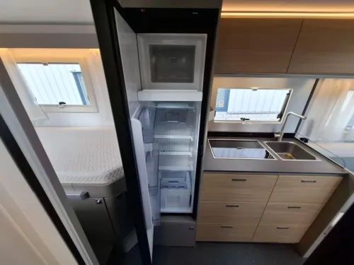 Adria Compact Select DL '27 aut Markise gro&szlig;e kk Foto: 15