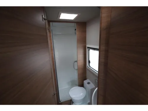 Weinsberg CaraLoft 650 MF Ex-Vermietung Foto: 12