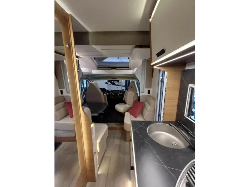 Benimar Mileo 261 show model 2026 photo: 2