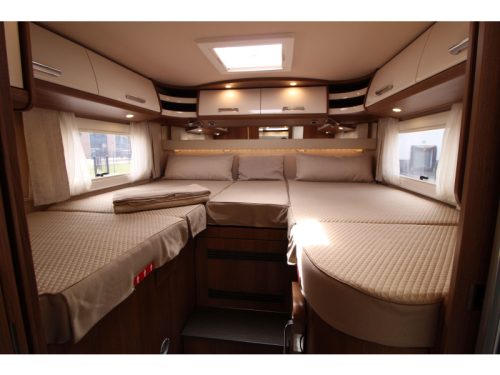 Carthago C-Tourer I 149 LE Single beds Pop-top roof  photo: 36