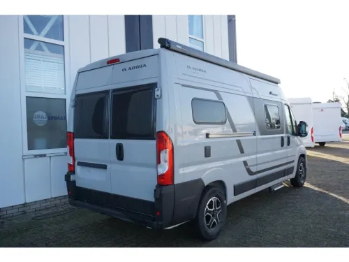 Adria Twin 600 SLB Spring Edition, Automatic photo: 4