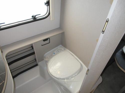 Eriba Touring 530 !! NEU BEI CAMPOLIFE !! Foto: 11