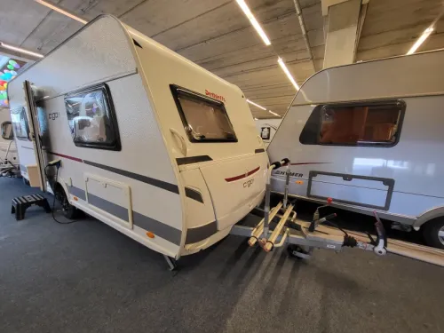 Dethleffs C'Go 475 FR mover, fietsenrek, voort.  foto: 2
