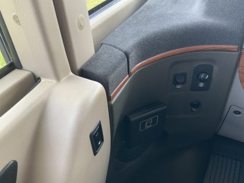 Hymer B 514 SL Star-Edition, AUTOMATIC, Integral, Engine air conditioning, Air suspension, Alko-Max-chassis, Transverse bed & pull-down bed Marum Camper centrum on the road photo: 24