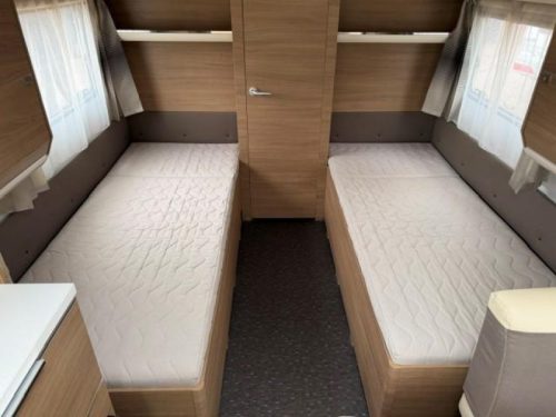 Adria Adora 613 HT sehr komplett Foto: 13