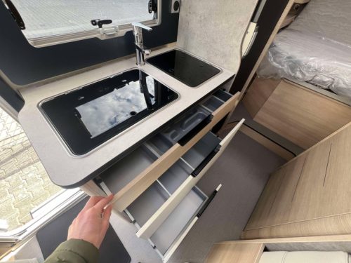 Rapido C 50 L=6.59m + French bed photo: 8
