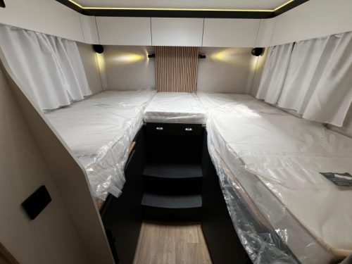 Pilote P 740 FGJ Motorhome, 2026!  photo: 11