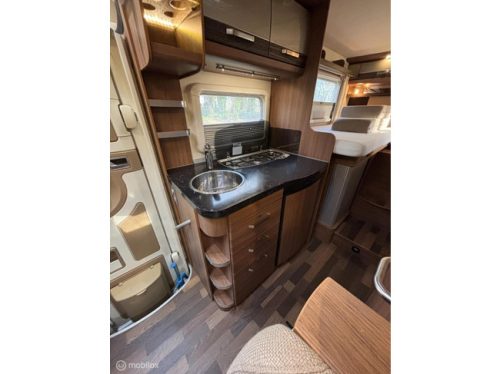 Knaus 650 MEG Sky plus Fiat 2.3 150Hp Automatic | Single beds | Pop-top roof | Roof air conditioning | Shower/toilet | XXL Garage | Satellite TV | TOP CONDITION photo: 9