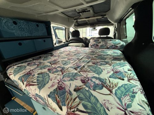 Peugeot Partner Tepee Microcamper 1.2 PureTech Allure photo: 21