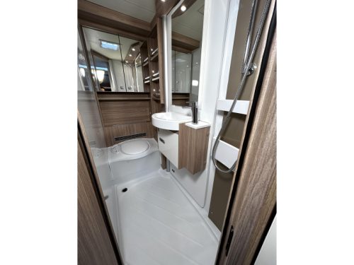 B&uuml;rstner Lyseo M Harmony Line 660 Franz&ouml;sisches Bett/Automatik/2020! Foto: 13