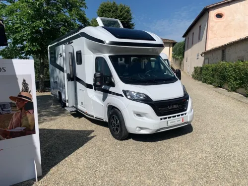 Laika Kosmo Laika Motorhome rental,  photo: 13