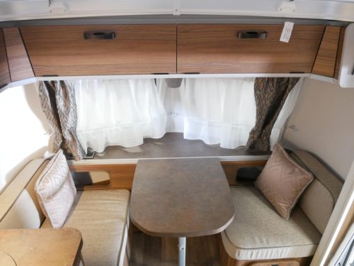 Eriba Touring 310 Free mover and awning photo: 9