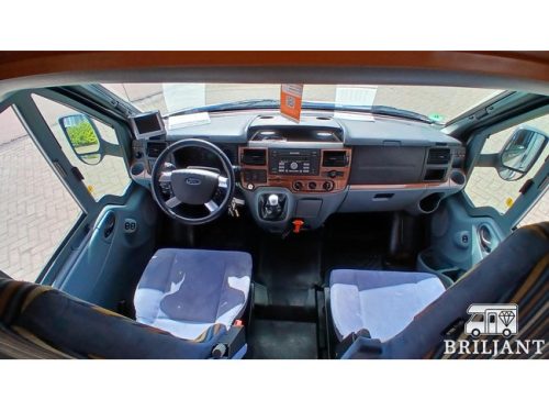 Hymer HV 562 .. 2008 single beds photo: 9