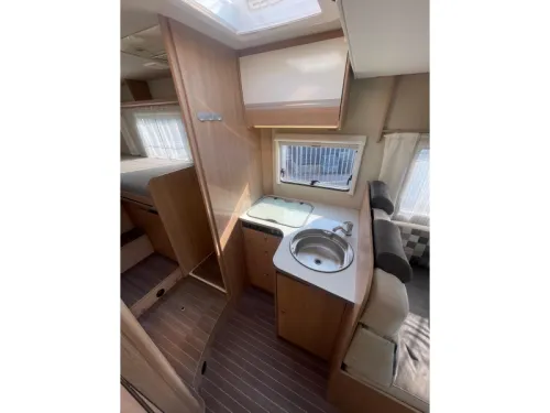 Sunlight T 68 Single Beds Drop-down Bed photo: 13