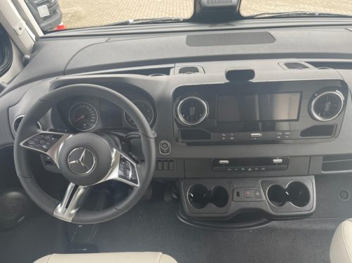 Hymer B MC I 680 Mercedes photo: 9