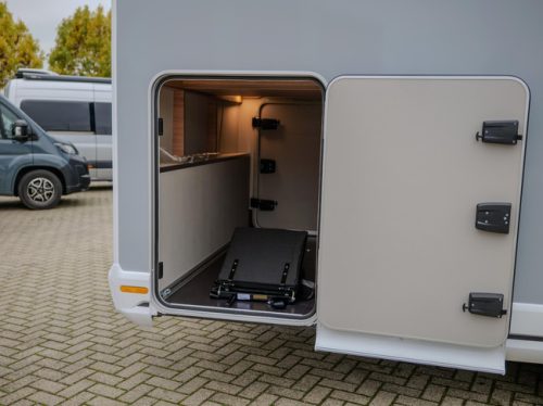 Knaus L!ve Ti Platinum 700 MEG AUTOMAAT L&Auml;NGSBETT 2027! Foto: 6