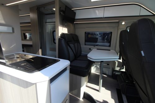 Adria Twin Plus 640 SLB photo: 3
