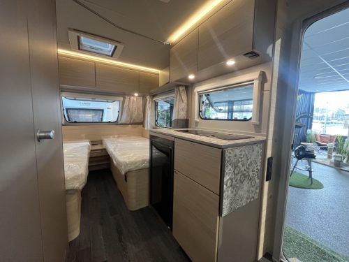 Weinsberg CaraCito 470 EU Foto: 7