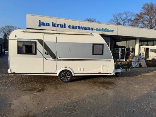 Knaus Sport 450 FU Franz&ouml;sisches Bett Sackmarkise Foto: 1