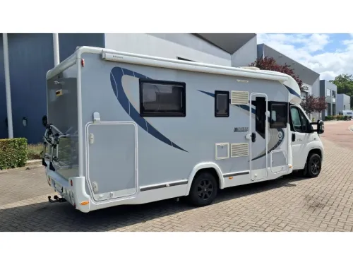 Chausson Titanium 718 XLB Queensbed / Solarmodul / Foto: 1