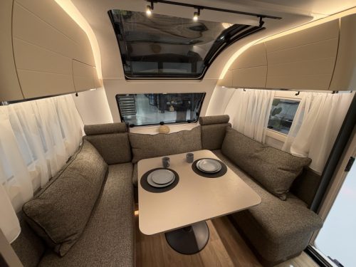 Adria Alpina Model 2027 photo: 8