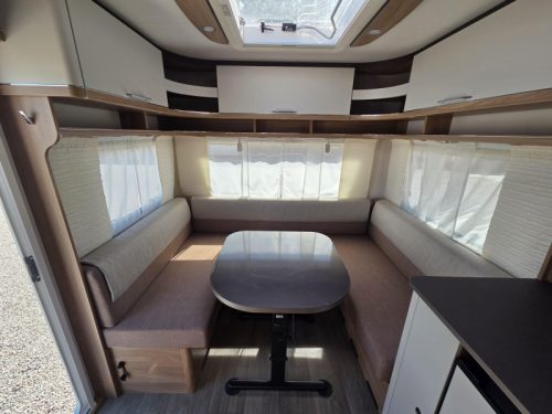 B&uuml;rstner Premio 450 TS +BOVAG2025/Awning/Mover photo: 10