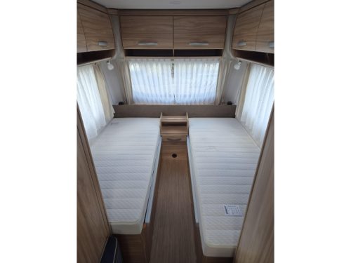Eriba Nova Light 470 Single beds - Awning  photo: 13