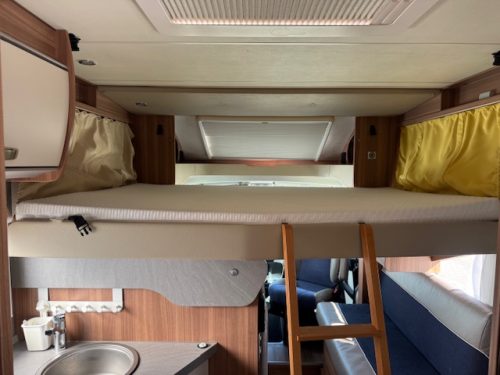 Weinsberg CaraSuite 650 MF Level system photo: 14