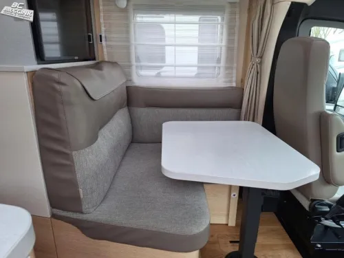Hymer BMC-T 580 -2 LITS S&Eacute;PAR&Eacute;S-AUTOMATIQUE photo: 5