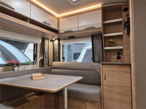 Knaus Sudwind Black Selection 460 EU Red Edition Foto: 1