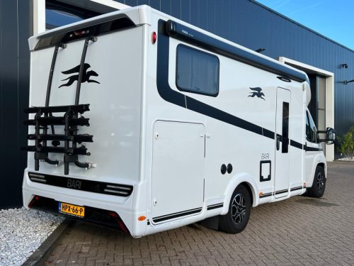 Laika Kosmo 319 automatic single beds photo: 4