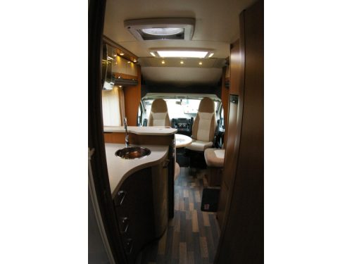 Knaus Sun Ti 700 LEG Queensbed, Garage. photo: 16