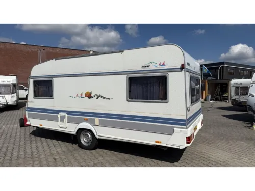 Hobby Excellent 470 asiento redondo cama inodoro foto: 13
