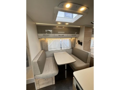 Dethleffs Nomad 490 EST MOVER-DOUCHE-LUIFEL-AIRCO Foto: 3