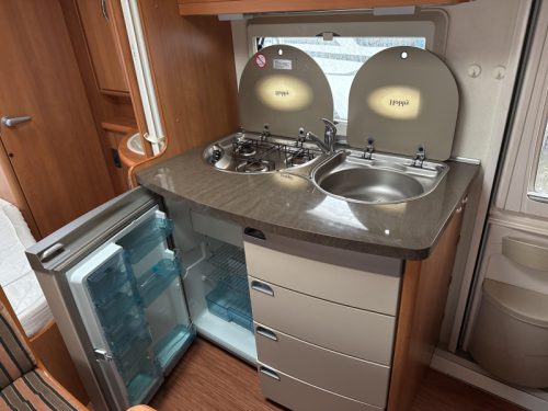 Hobby Excellent 410 SFE Mover/Awning/Bike rack. photo: 24