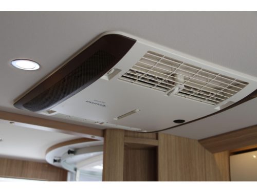 Niesmann+Bischoff Arto 77 E Single beds + Pop-top roof  photo: 44