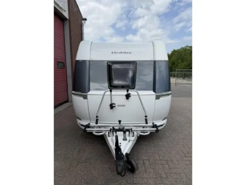 Hobby De Luxe 400 SFE Incl. Mover and Awning photo: 7
