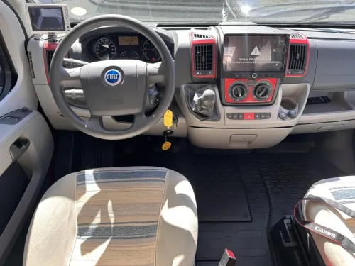Adria Coral 660 SL 160HP Single beds Air conditioning photo: 17