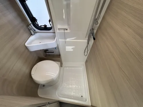 Forster V 636 EB Van conversion with transverse bed  photo: 9