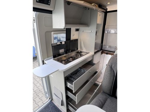 Hymer Free 600 - 4 person - photo: 4